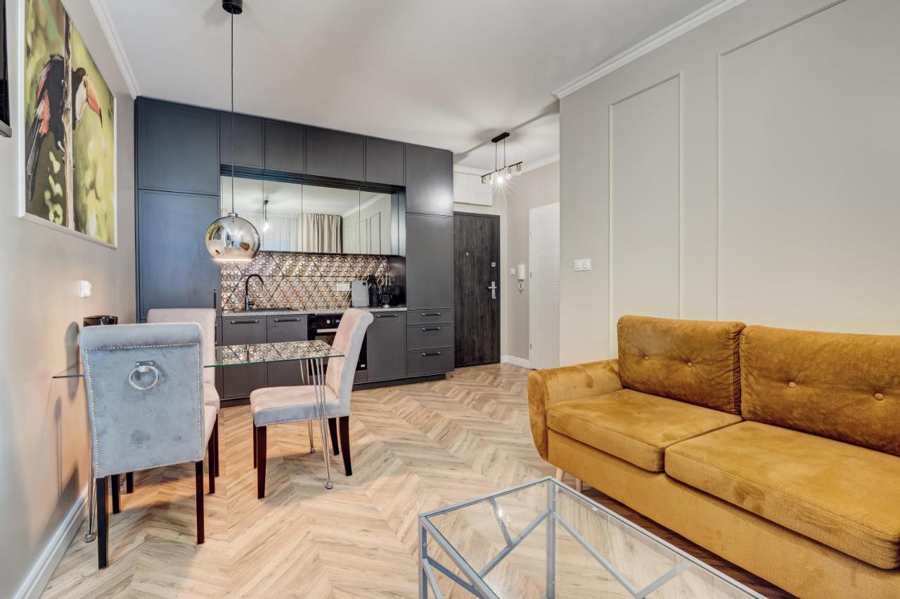 Apartmán Nova Oasis Garden Štetín Exteriér fotografie